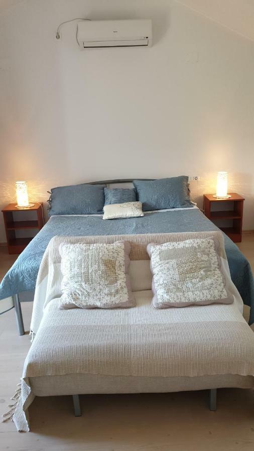 Apartment Marina Valun Extérieur photo